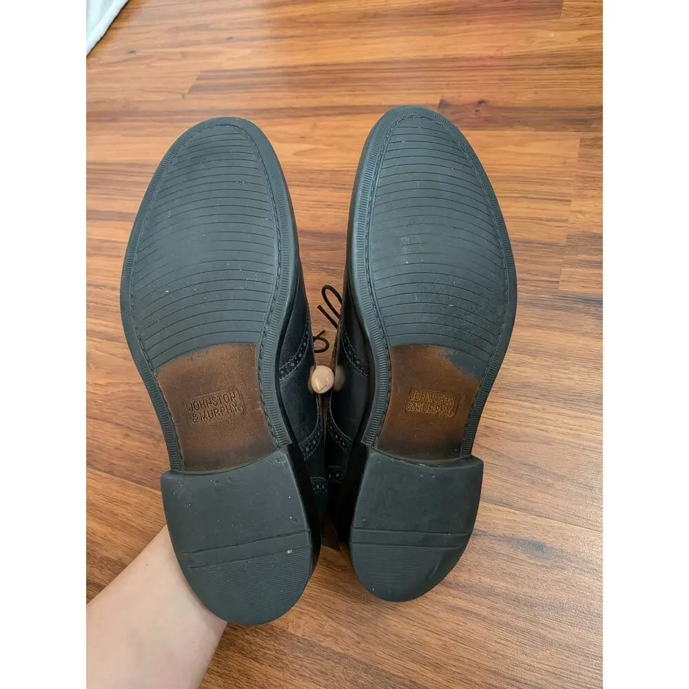 Johnston & Murphy classic black